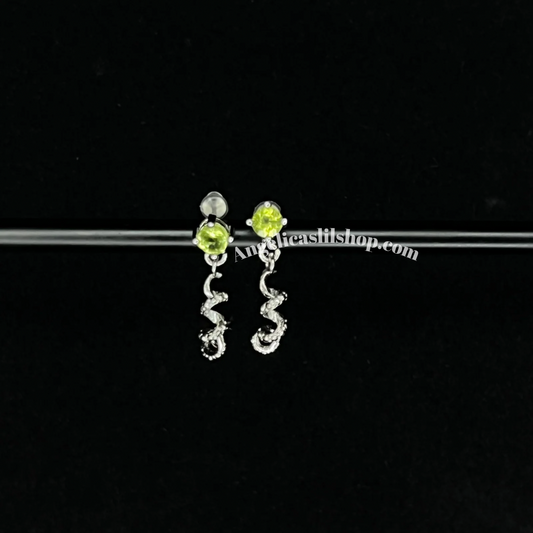 S925 Peridot snake earring