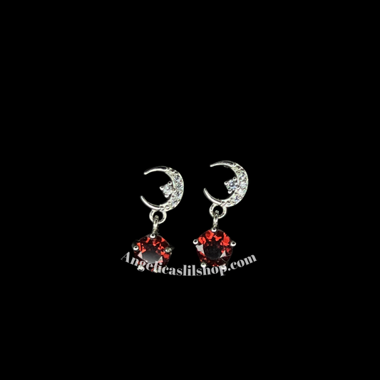 S925 Garnet moon earring